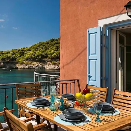 Apartment Aτos Comfort Asos