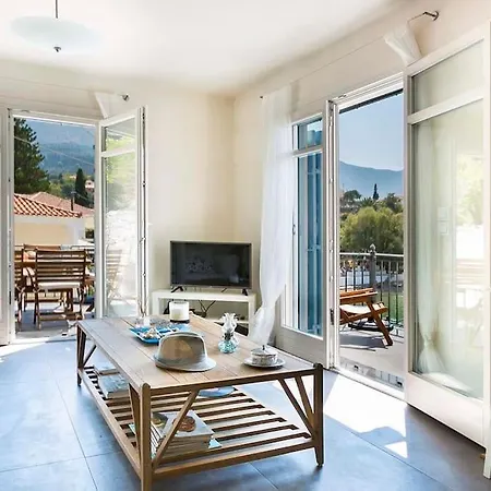 Aτos Comfort Apartment Asos