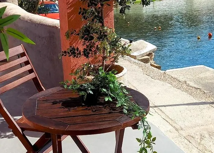 Aτos Comfort Apartman *